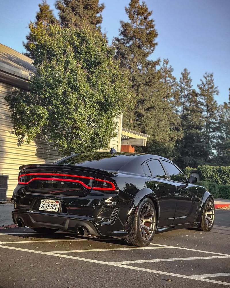 道奇战马多少钱一辆(道奇战马价钱)