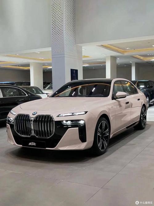 宝马i7全新2024款／宝马i7预计售价