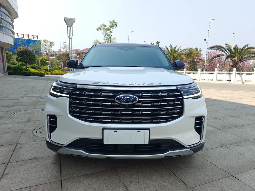 23款福特探险者／23款福特探险者压缩比是多少