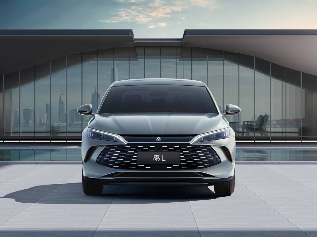 【比亚迪轿车图片,比亚迪轿车图片高清】